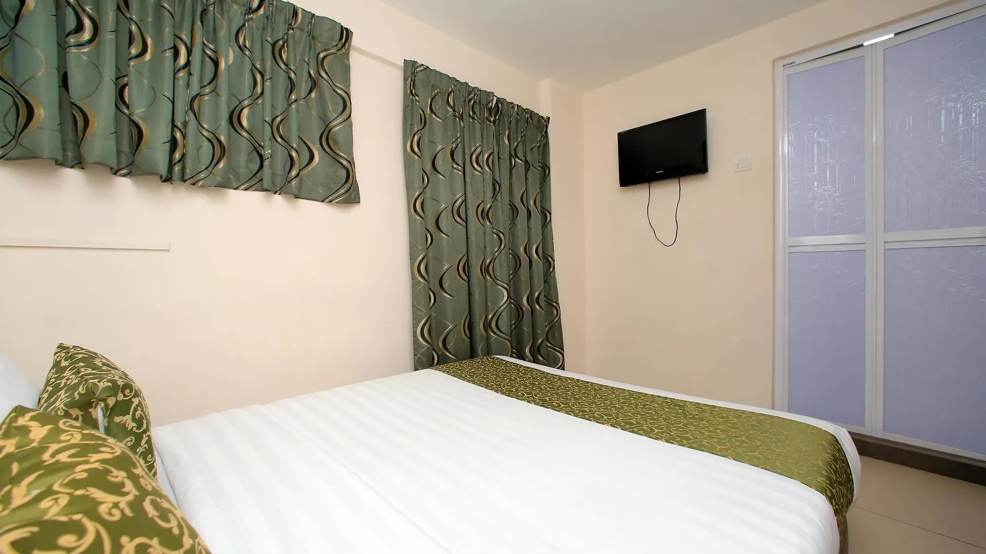 Oyo 124 Hotel Seniman Sentul 吉隆坡 3*,